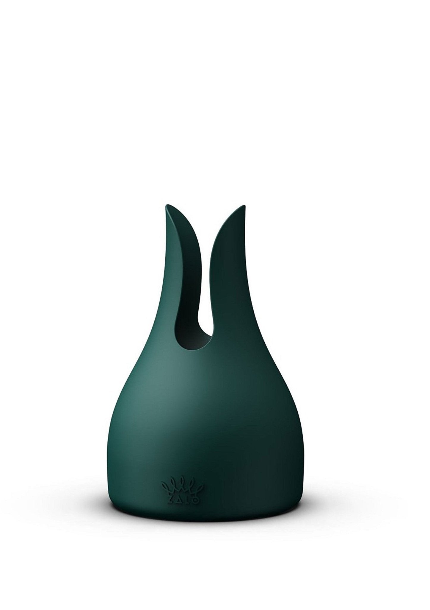 Kyro Wand - Hot Plaza